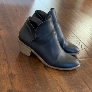 Women's Black Leather Cutout Ankle Booties